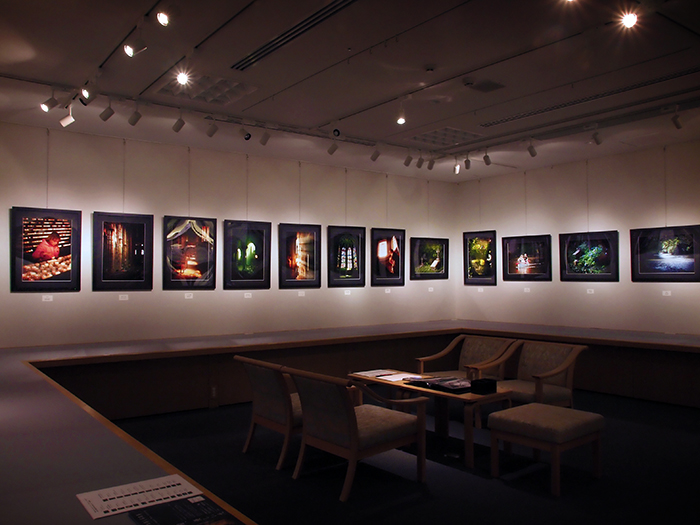 山本英人2010年個展「静かな闇、優しい光」ギャラリー「華」